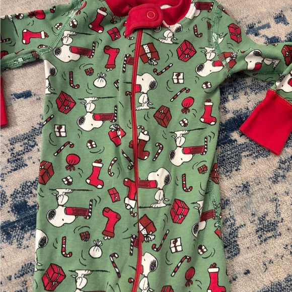 Hanna Andersson Snoopy Peanut Pajama Onesie 6-9 Months - Picture 2 of 4